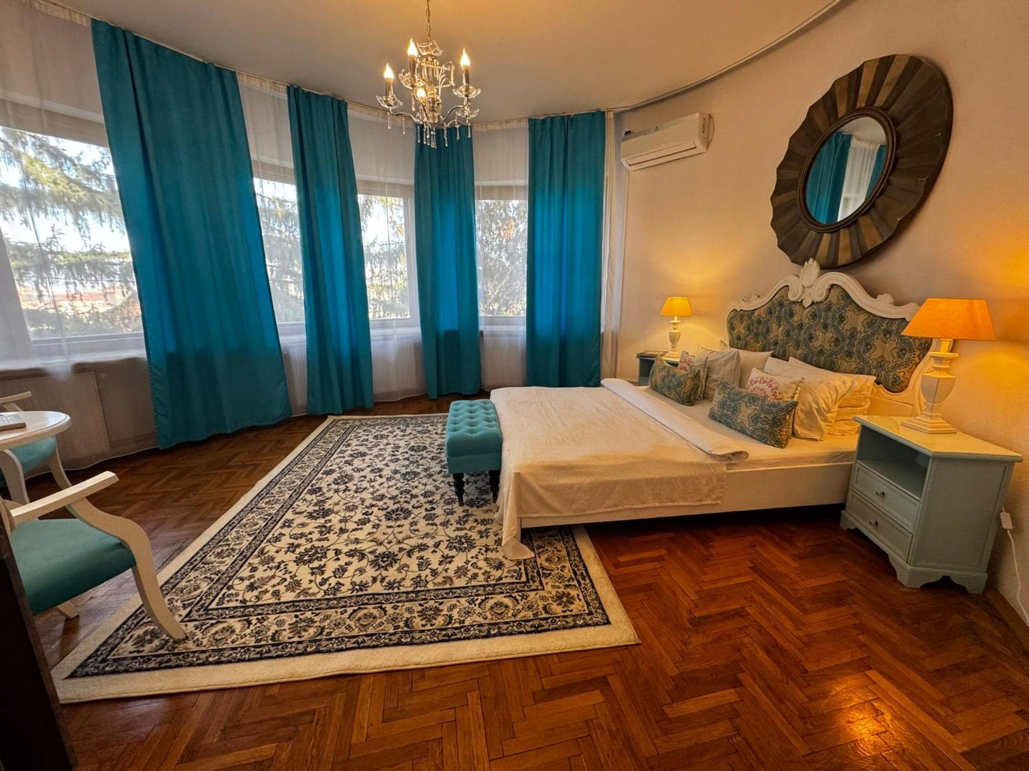 Casa Negustorului Hotel Дева Екстериор снимка