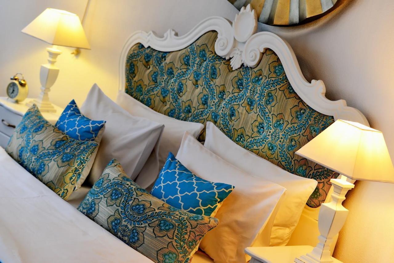Casa Negustorului Hotel Дева Екстериор снимка